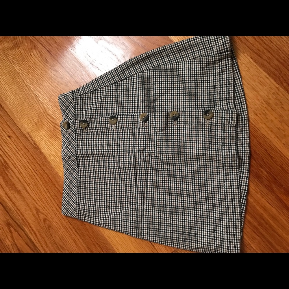Cute plaid high waisted skirt